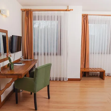 A Diamond The Hotel 3*